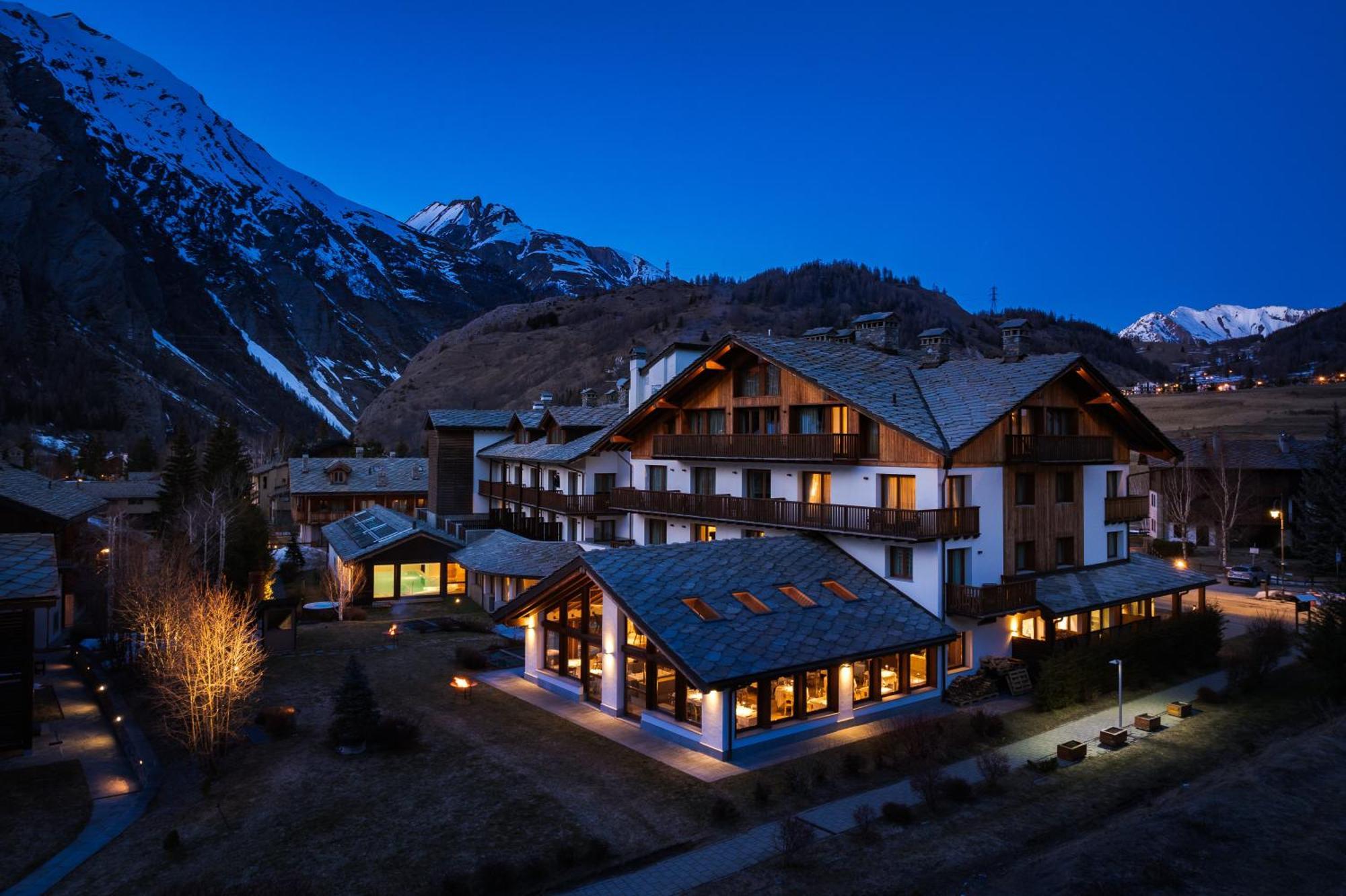 Montana Lodge & Spa, By R Collection Hotels La Thuile Eksteriør bilde