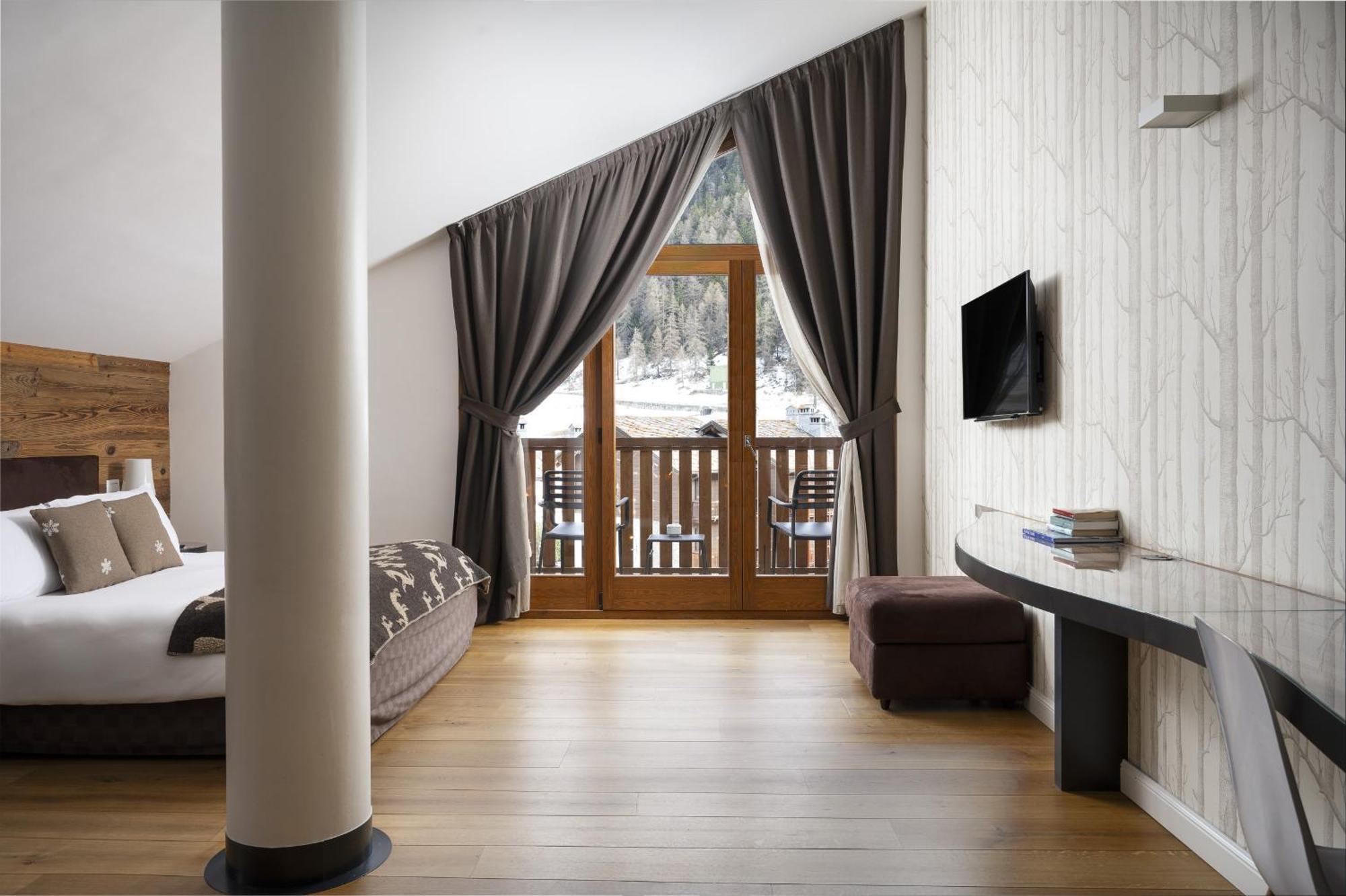 Montana Lodge & Spa, By R Collection Hotels La Thuile Eksteriør bilde
